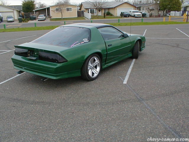 Third Generation Camaro Pictures on Chevy-Camaro.com